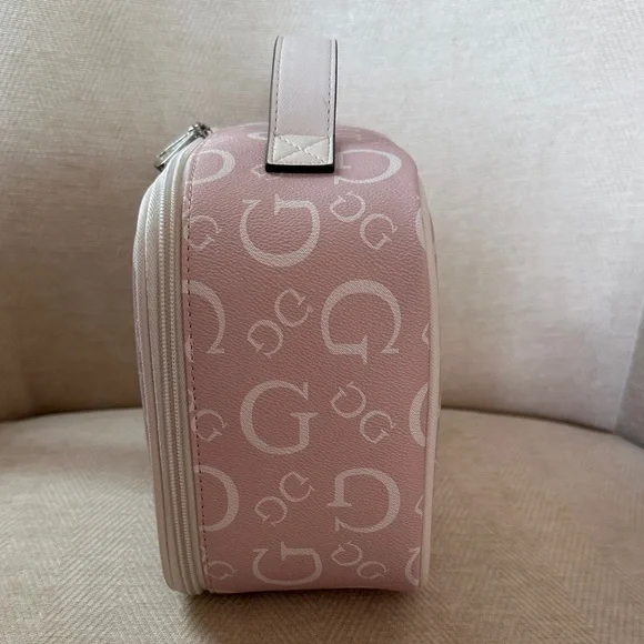 GUESS Blush Pink Logo Cosmetic Case - Picture 6 of 9